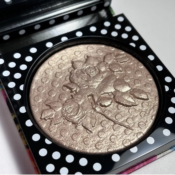 MAC Richard Quinn Extra Dimension Skinfinish Highlighter Day Glow Shimmer LE NEW - Picture 6 of 11